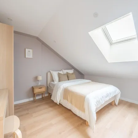 Apartman Grand Duplex 5 Chambres, Ideal Equipes, Travailleurs & Groupes *