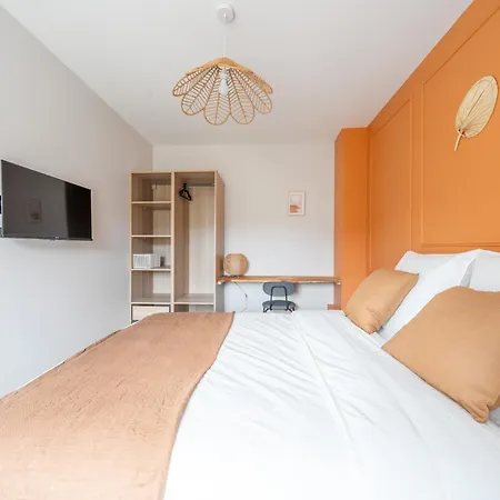 Apartman Grand Duplex 5 Chambres, Ideal Equipes, Travailleurs & Groupes *