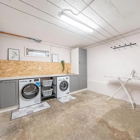Grand Duplex 5 Chambres, Ideal Equipes, Travailleurs & Groupes *