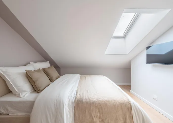 Duplex Chroma 5 Ch A La Frontiere Luxembourgeoise *